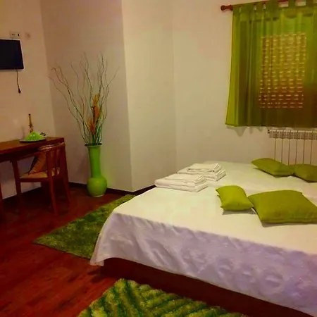 Casa D'avo Faia Konukevi Morais