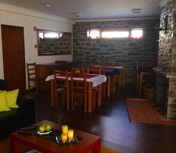 Casa D'avo Faia Konukevi Morais